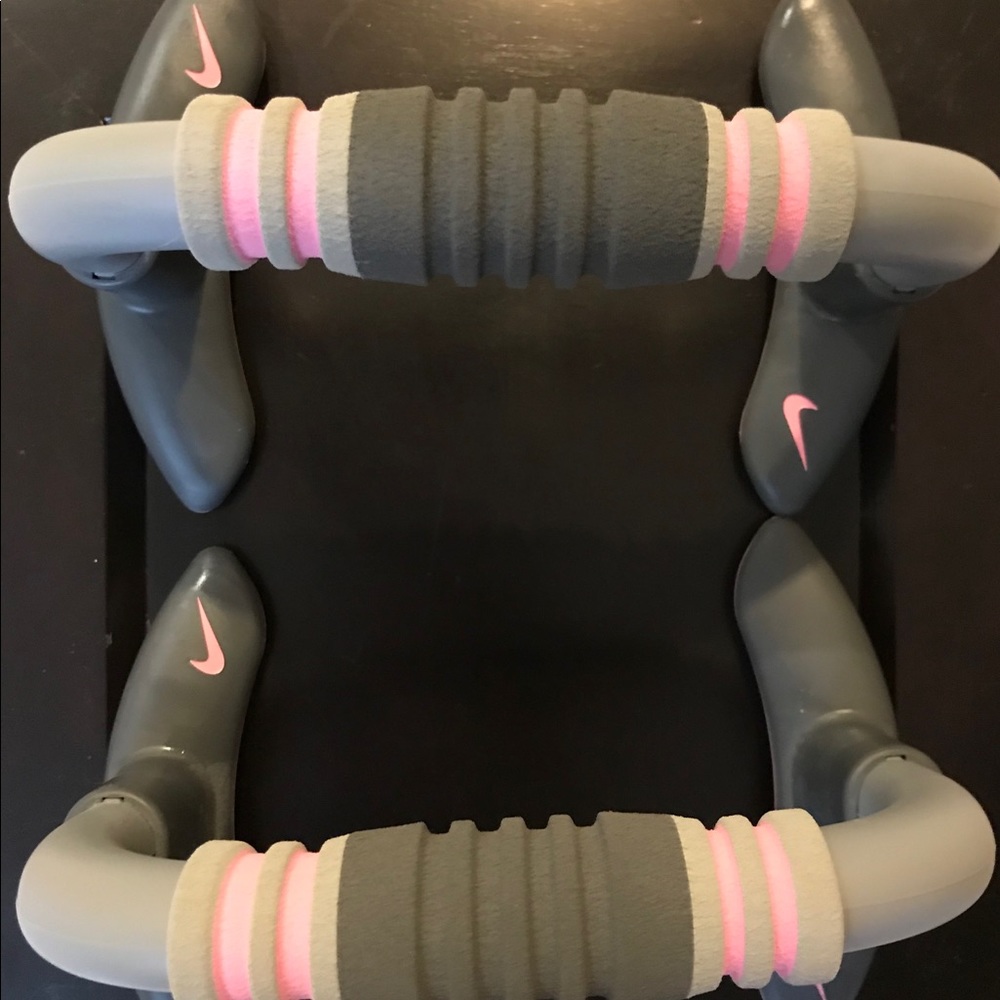 Nike push-up grips